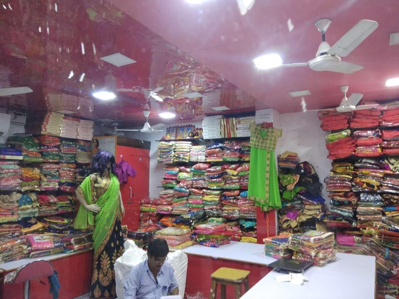 Pavitra fashion